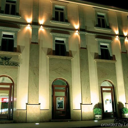 Hotel Forum Garni Суботица Экстерьер фото