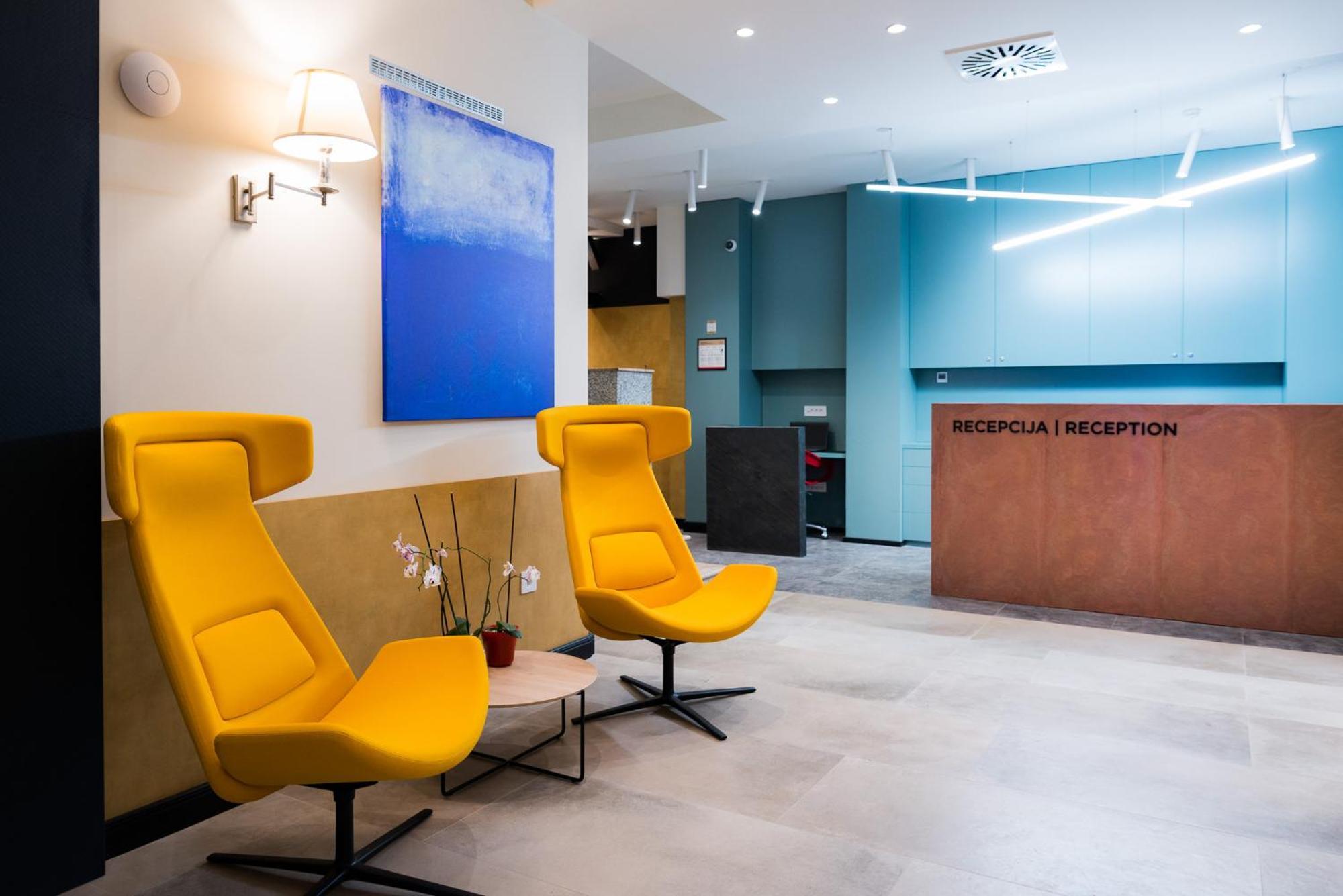 Hotel Forum Garni Суботица Экстерьер фото