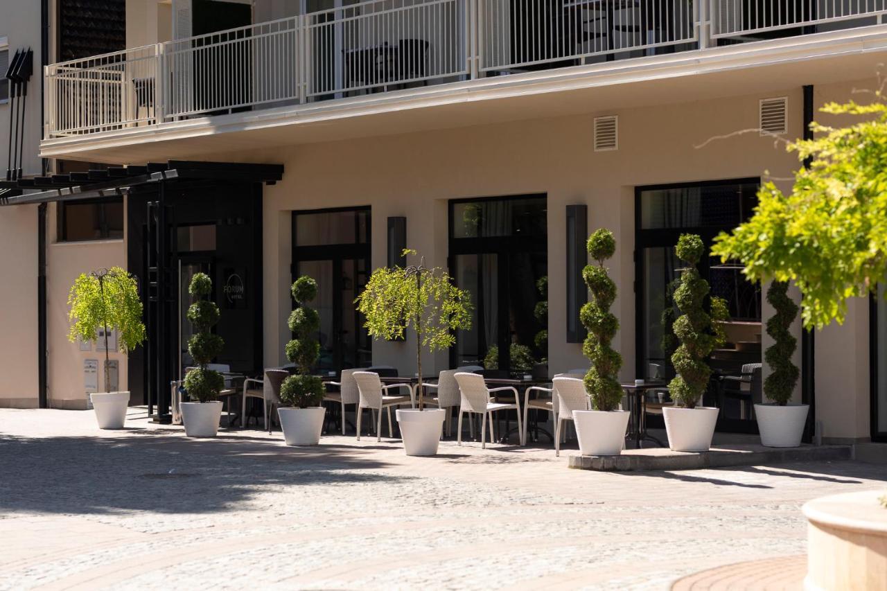 Hotel Forum Garni Суботица Экстерьер фото